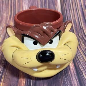 Vintage Disney Heavey Duty Plastic cup, Tasmanian Devil, 3D Mug 1993
